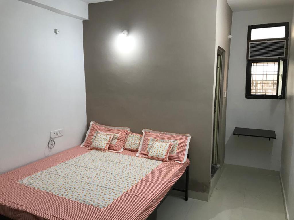 Prestige Guest House&Hostel Bilāspur Extérieur photo