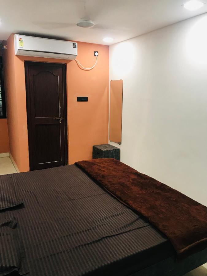 Prestige Guest House&Hostel Bilāspur Extérieur photo